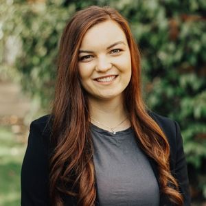 Meet your Posher, Dana